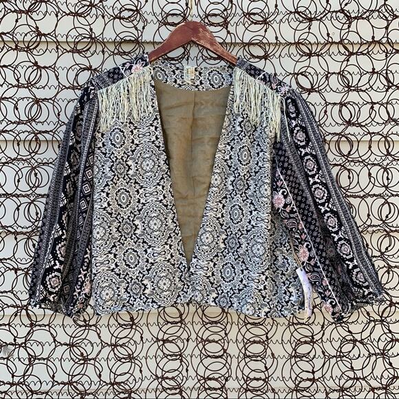 Gimmicks by BKE western boho batik fringe open front jacket LARGE NWT - Picture 1 of 7